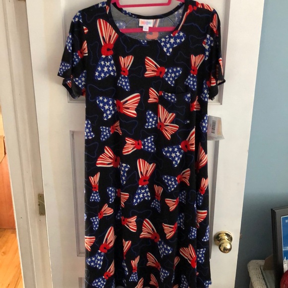 LuLaRoe Dresses & Skirts - NWT LuLaRoe Carly Red, White and Blue Bows Dress LuLaRoe Dresses & Skirts - NWT LuLaRoe Carly Red, White and Blue Bows Dress